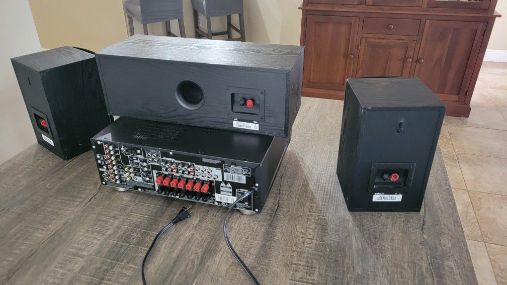 Pioneer Receiver And Center Speakers 
