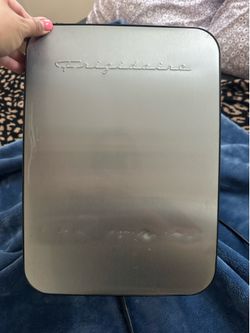 Mini fridge