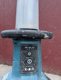 Makita DML810 Cordless Area Work Light – Good Condition