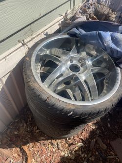 20” Rims Looking To Get Rid Of Them