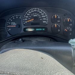 2003 Chevy Tahoe Runs And Drives 