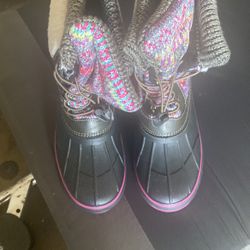 Brand New Snow Boot 