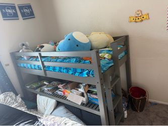 Kids loft bed with twin mattress