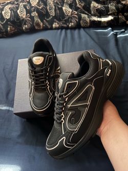 Dior b30 black