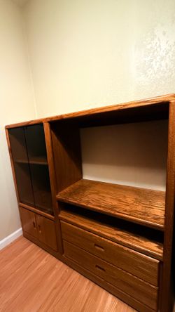 Tv stand