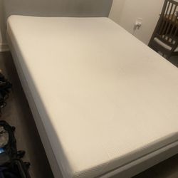 Bed Frame And Mattress 