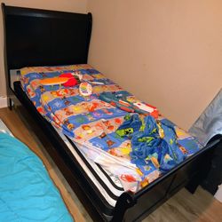Twin Size Bed 
