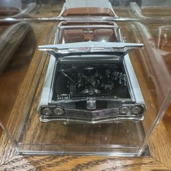 Shelf Display Lowrider Impala With Casing Cadillac Coupe Deville G Body Lincoln 