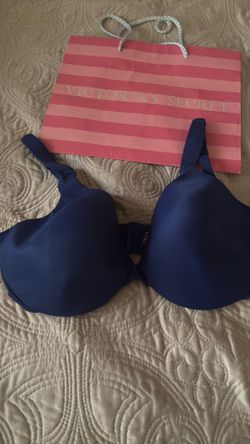 VICTORIA ‘S SECRET 34D