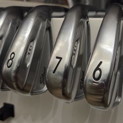 Titleist T100 5 to PW iron set
Premium Upgraded ACCRA 115g stuff shaft
