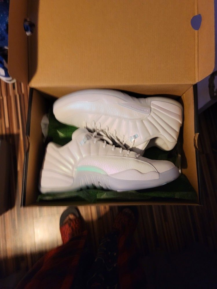 Jordan 12 Easter Low E. I Excellent Cond Sz 11 $150