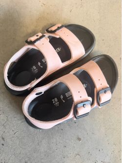 Kids sandals