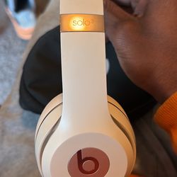Wireless Beats Solo 3