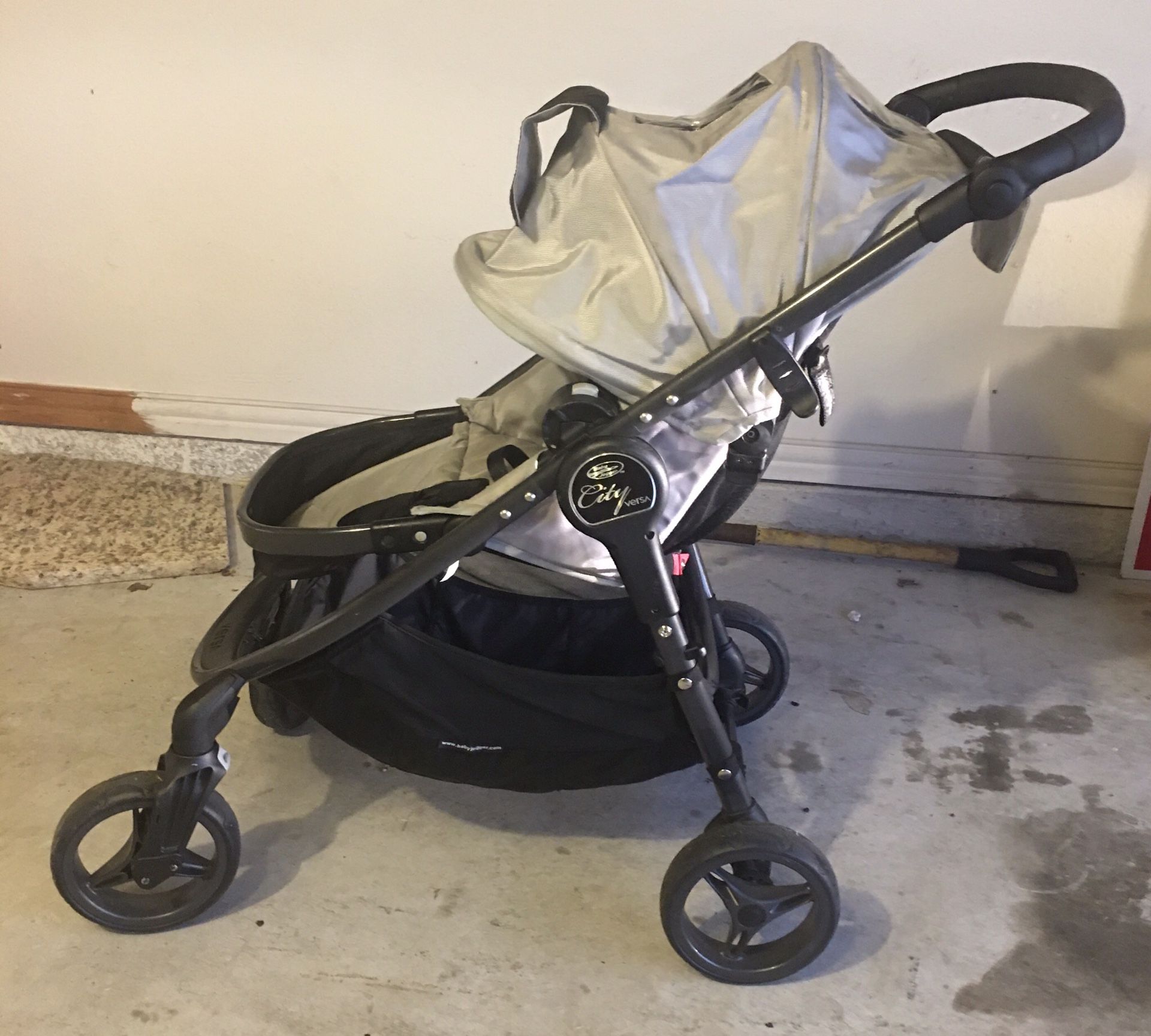 !!! Baby Jogger City Versa stroller for kids and baby!!!