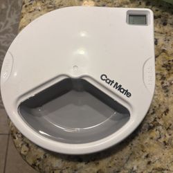 Cat Mate Chilled Timer Feeder