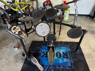 Roland  TD 11