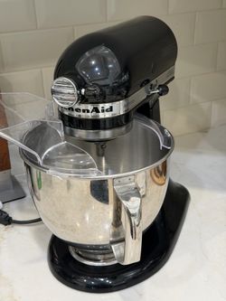 Kitchenaid Artisan mixer, black + accessories