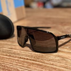 Oakley Sutro Brand New 