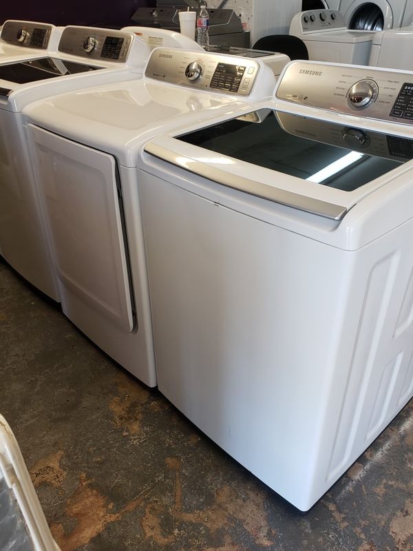 Samsung XL capacity washer and dryer electric for Sale in Houston, TX