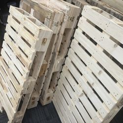 Clean Wood Pallets Home Garden Decor 