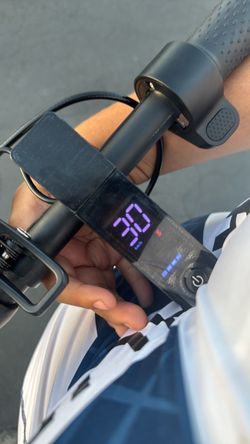 Electric scooter