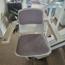 Acorn Superglide 120 Stairlift
