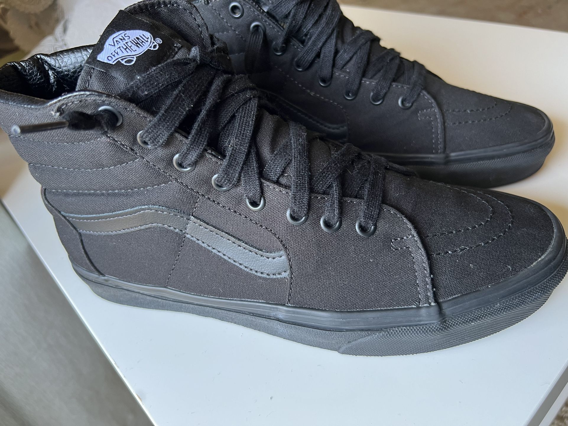 Vans Shoes Siz (9.5)