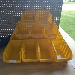Hanging Storage Containers ( See Description For Price)
