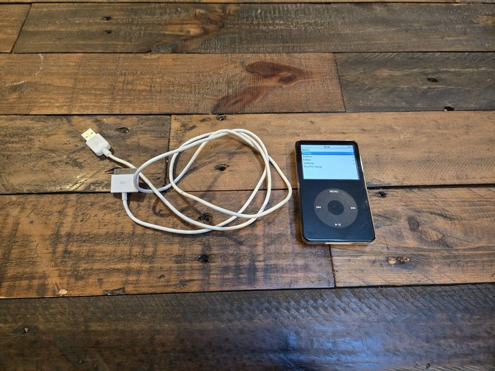 Apple iPod Model A1136Silver, 80GB