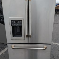 GE Café Refrigerator/3 Months Of Warranty And Free Local Delivery 