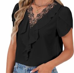 NWT Women's Black Lace V-Neck Ruffle Blouse Short Flutter Sleeve Top Small