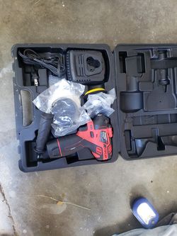 Cordless earthquake XT 12v