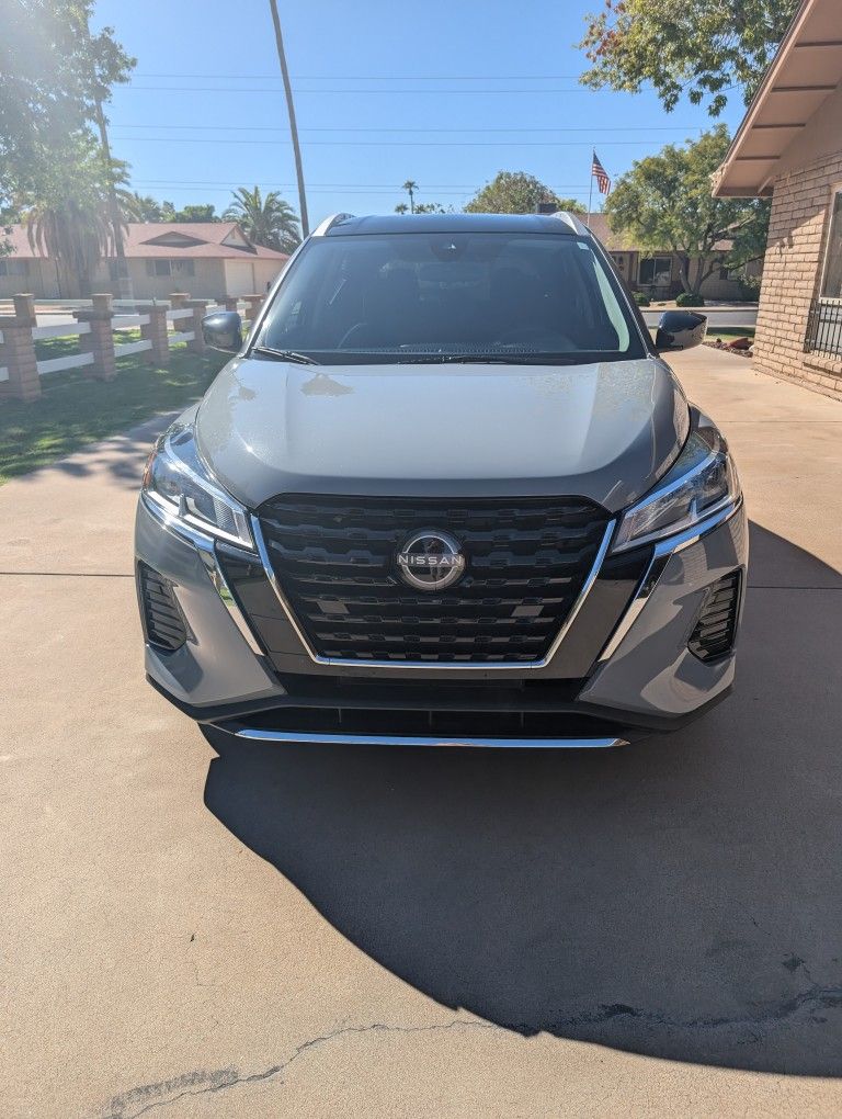 2023 Nissan Kicks