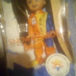 Snowboarder Belinda Barbie