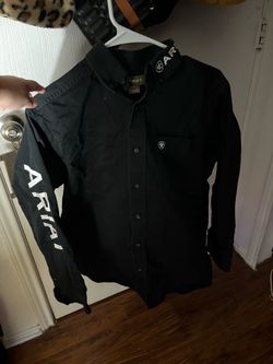 Ariat black button up ,size small