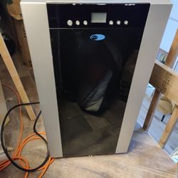 Whynter 14,000 BT Portable A/C for 625 sqft w/ Window Kit & Hoses (Retail: $499)