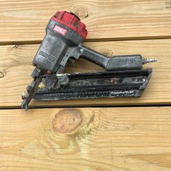 Senco 120 PSI Nail Gun