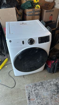 BRAND NEW GE Smart Electric Dryer