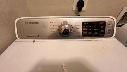 NEED GONE ASAP - Samsung MoistureSensor HE Electric Dryer – White