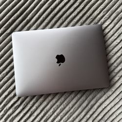 APPLE MacBook Air 13’ M1 2020