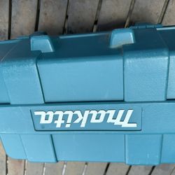 Makita Sho2 Circular Saw