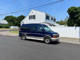2005 GMC Savana