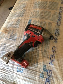 Impact drill Milwaukee 18 v
