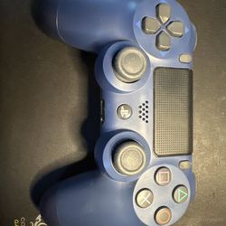 PlayStation 4 DualShock 4 Wireless Controller