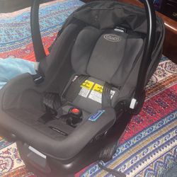 Graco car seat 