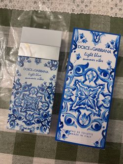 DOLCE & GABBANA light blue summer vibes