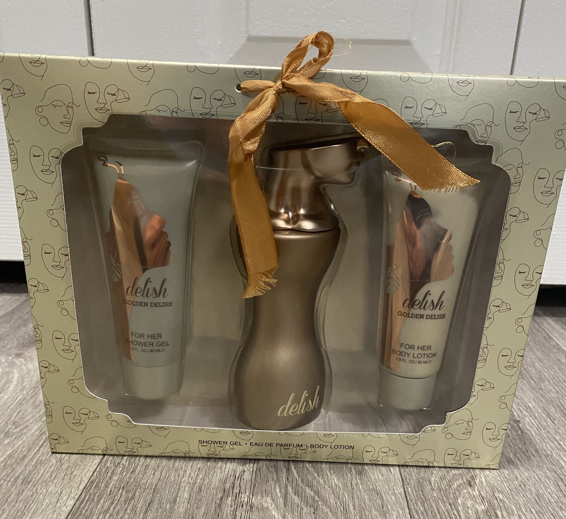 Golden Delish Shower Gel Perfume Body Spray Body Lotion