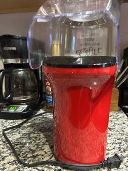Popcorn popper Air popper