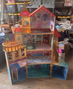 Disney Princess Dollhouse