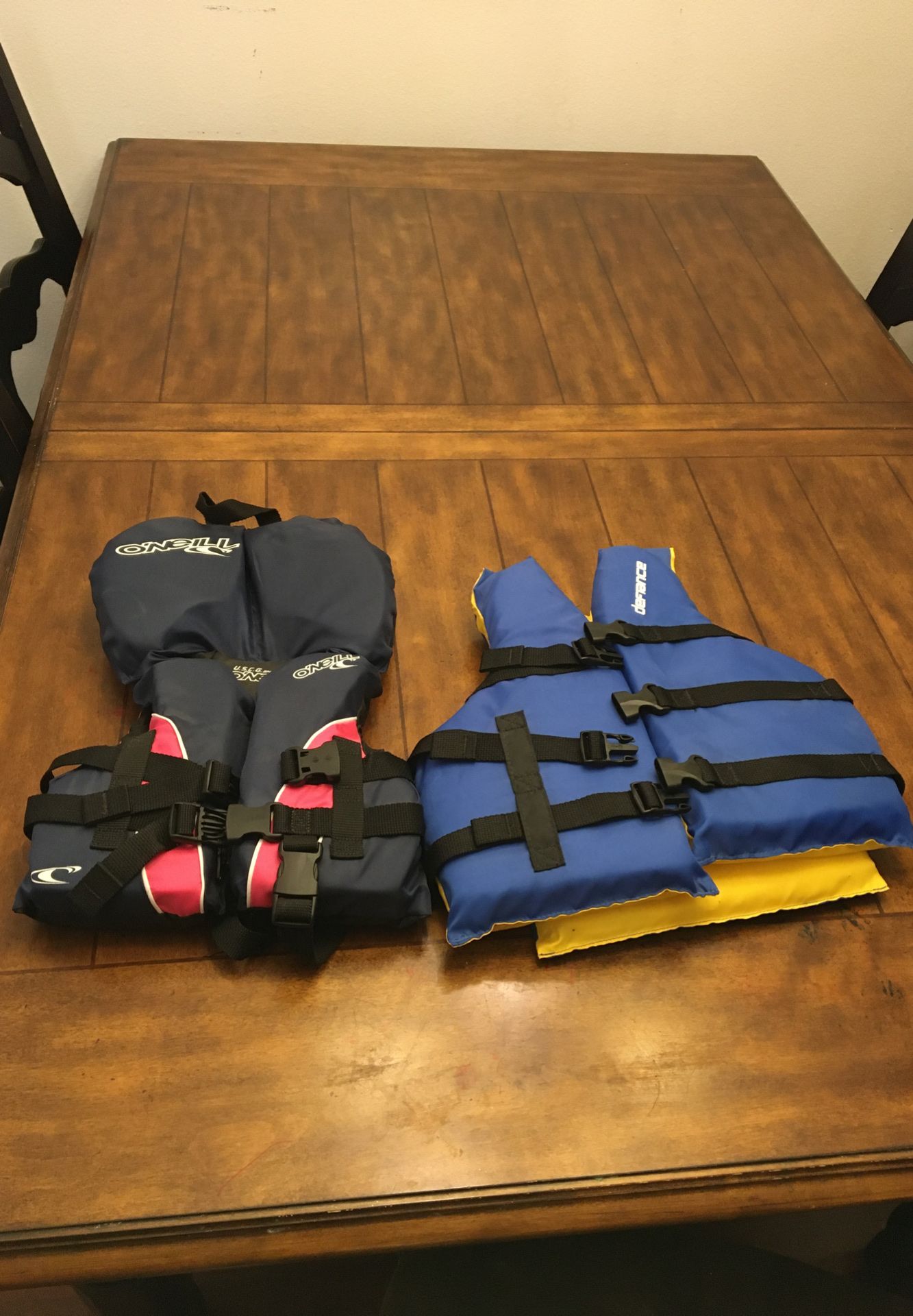 Two youth life vest